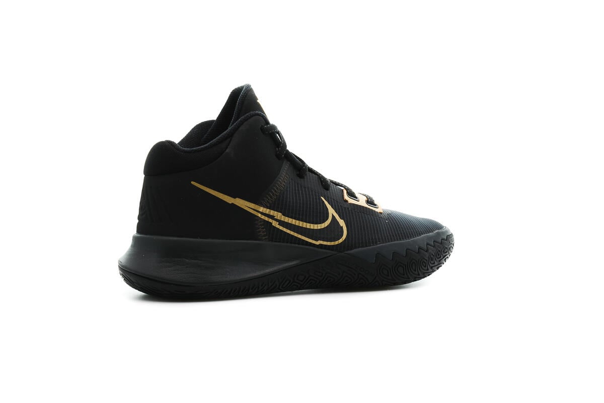 Kyrie flytrap black metallic gold hotsell